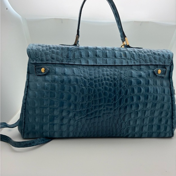 Elegant Blue Crocodile Embossed Leather Birkin Style Handbag Tote - Picture 6 of 8